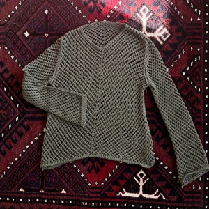 Stickad tröja - Den är oversized passar S-L