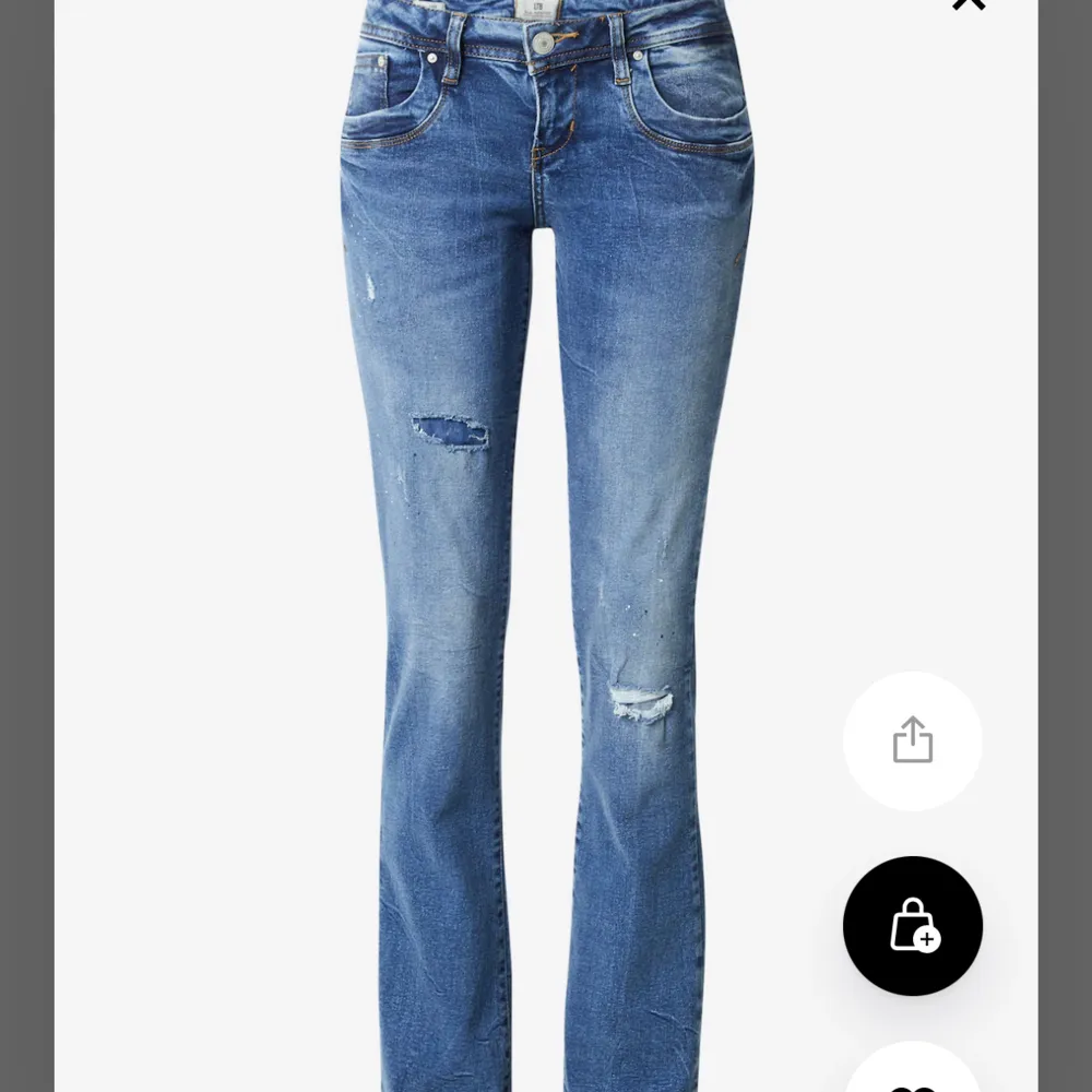 Säljer dessa Ltb jeans i nyskick då de är lite långa för mig. Lågmidjade, bootcut och jättefin passform. Hör av dig vid frågor! . Jeans & Byxor.