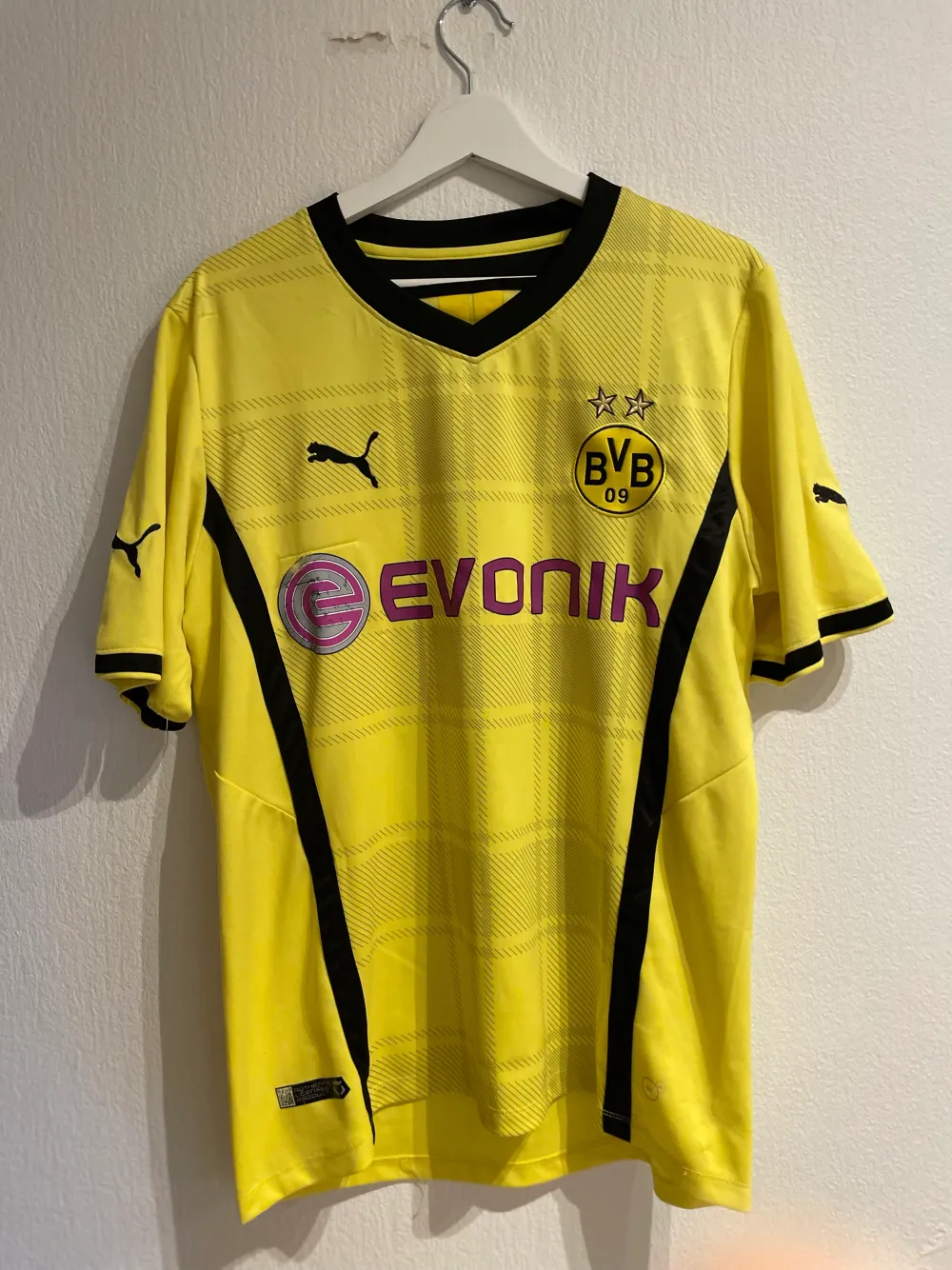 Borussia Dormund tröja M  Reus 11. T-shirts.