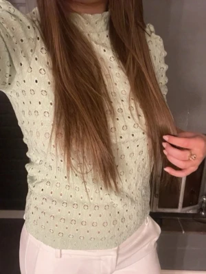 Söt blus - Superfin nu till våren och sommaren