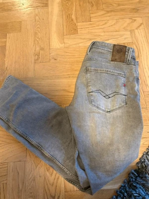 Anbass jeans från replay - 31/32 bra kvalitet inga skador