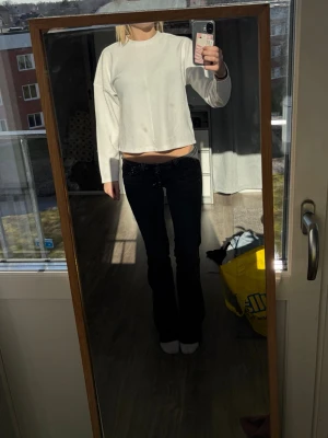 Vit tröja - Jätte fin nästan aldrig använd