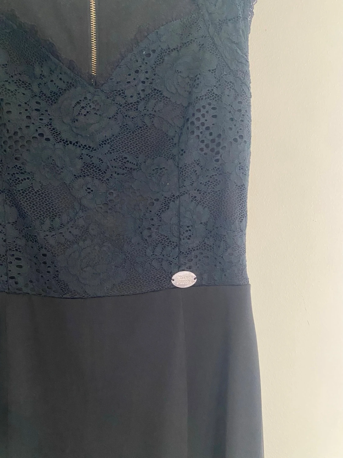 Svart spetsklänning från Chiara Forthi - 2