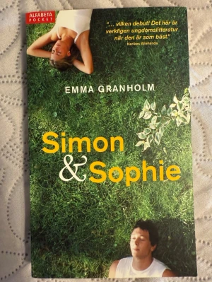 Simon & Sophie - En lättläst ungdomsbok i bra skick. 
