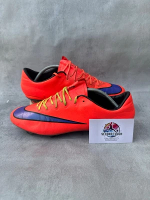 Nike mercurial - ⚽️ Nike Air Zoom Mercurial Vapor 10 Elite 📏 Storlek: 43 🌱 Underlag: FG 📋 Skick: Bra, lagad insida