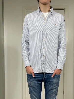 Polo Ralph Lauren Skjorta  - Säljer nu denna Polo Ralph Lauren skjorta, skriv för fler bilder/frågor🙌🏼 