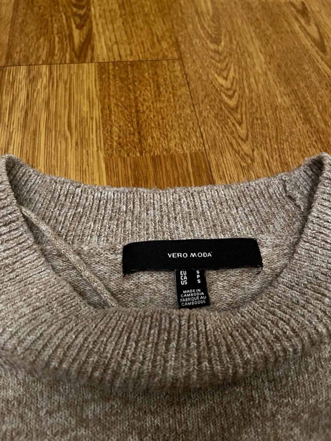 Beige stickad tröja - 2