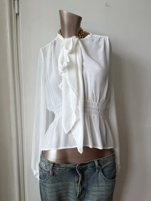 Knyt blus Ralph Lauren Style  - Super snygg knyt blus i Ralph Lauren stil, oanvänd 