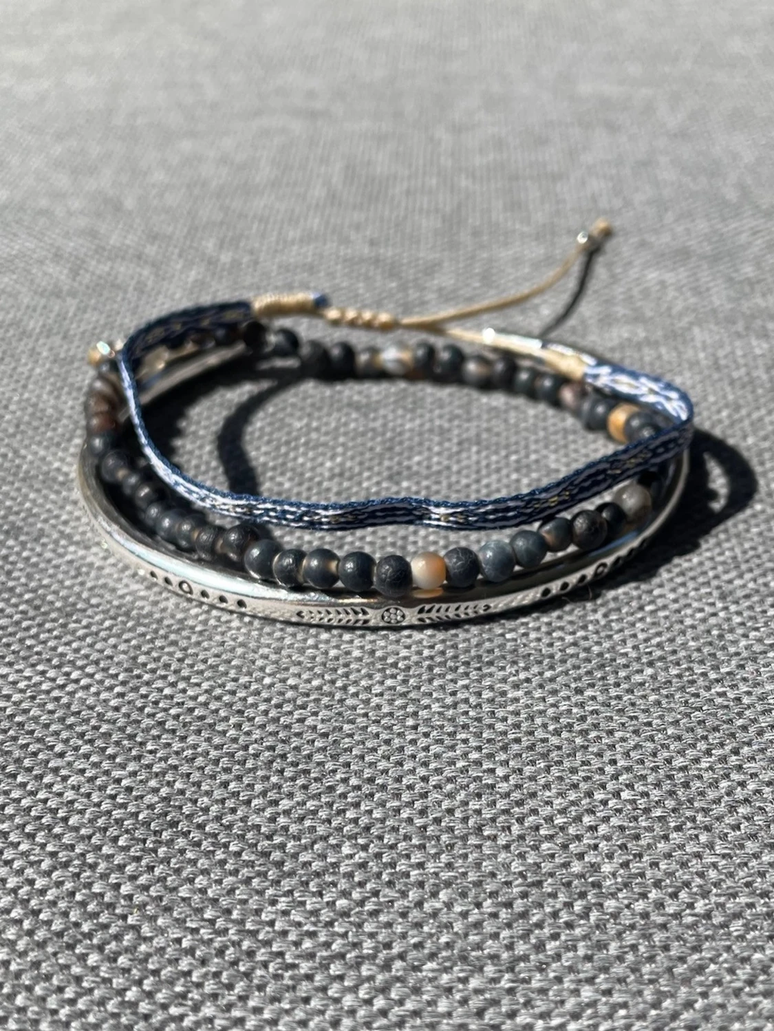 Armbands set  - 1