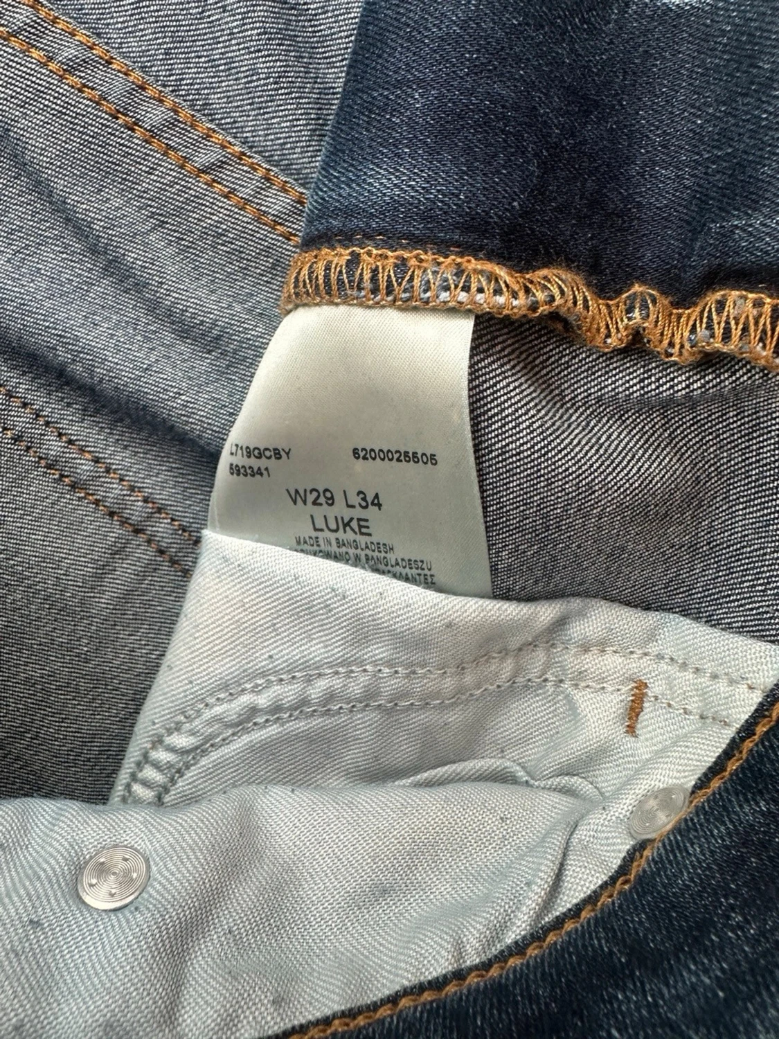 Mörkblå smala jeans från Lee - 1