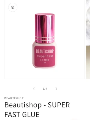 Beautishop Super Franslim  - Originalpris 369 kr, öppnad för någon dag sedan🌸Typ: Starkt lim  • Färg: svart  • Storlek: 5 ml  • Limmets hållbarhet: 8-10 veckor (rekommenderas att användas upp inom 1 månad)  • Tork tid: 0,3 sekunder  • Lukt och Ånga: Mycket stark  • Flaskans hållbarhet (oöppnad): 6 månader (Max 3 månader rekommenderas)   • Temperatur: 20 C och uppåt (för bäst resultat 24-30 C)  • Luftfuktighet: 35% - 75% 