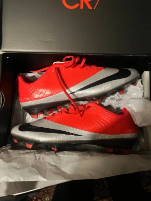 Nike mercurial rgn - Storlek 43