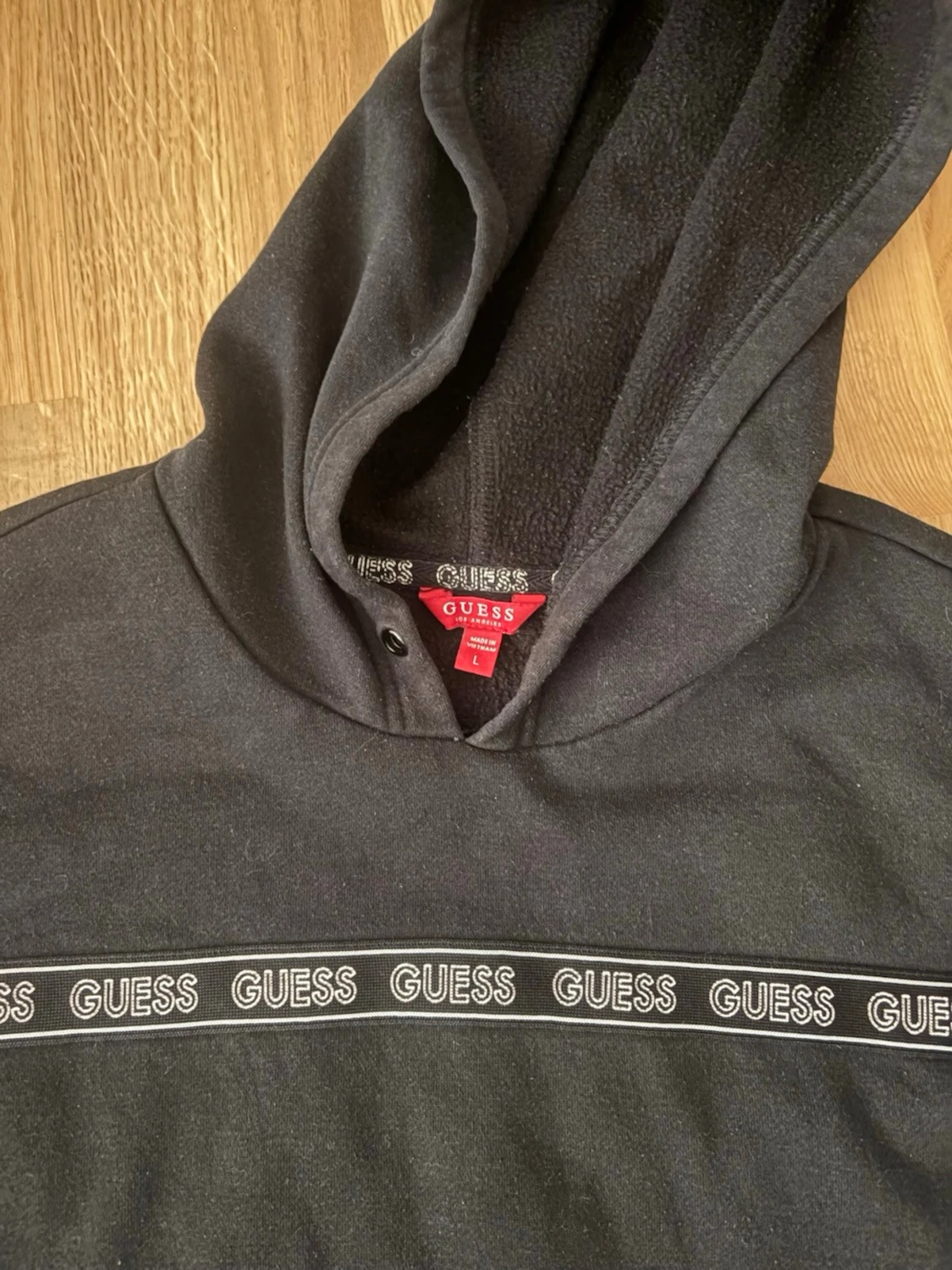 Svart hoodie Guess  - 1