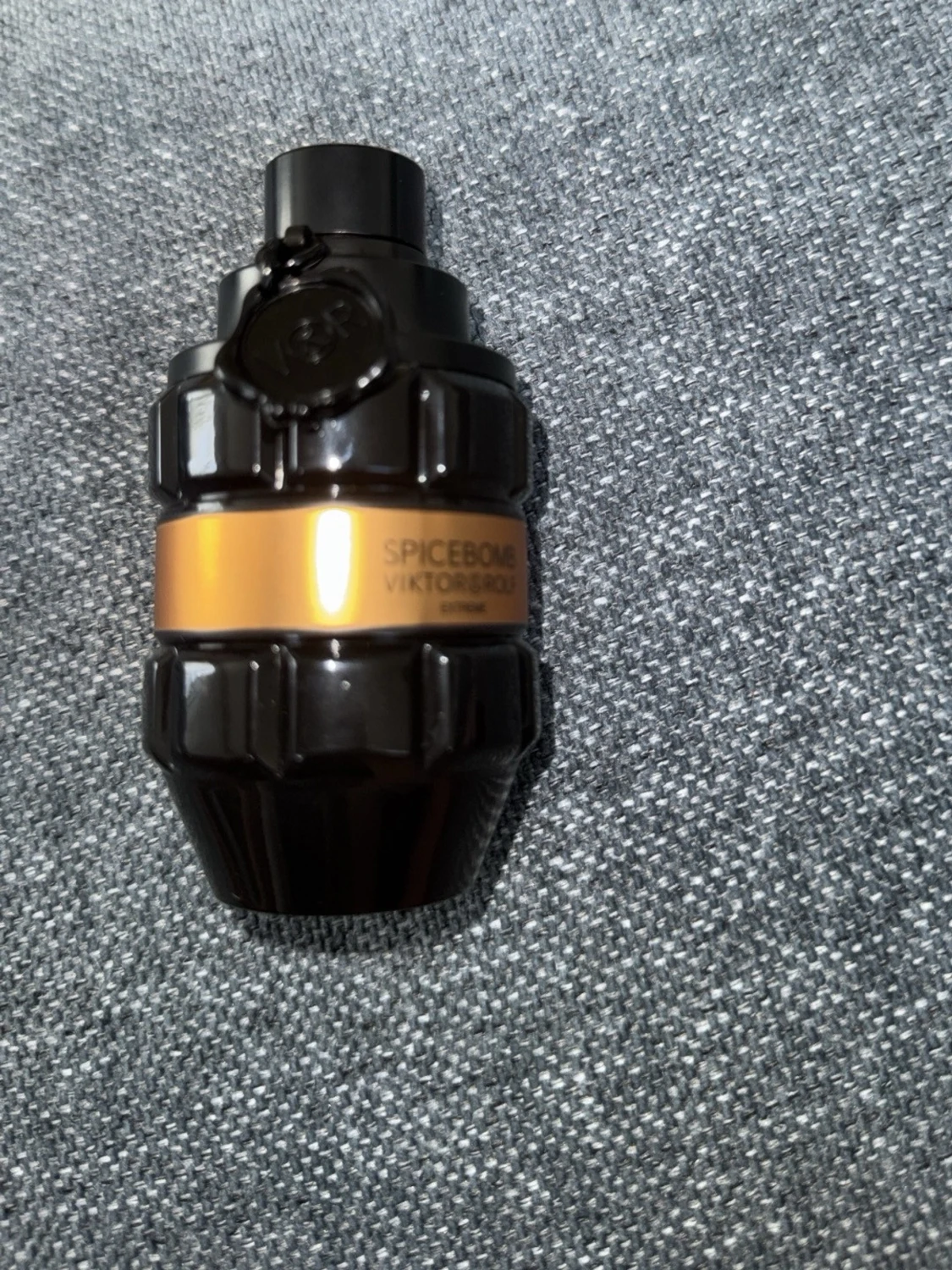 Spicebomb parfym från Viktor & Rolf 35ML KVAR - 2