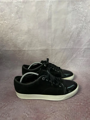 Lanvin skor - Mycket fint skick | Size UK 8, 43 | fraktar inom 24 timmar | för att köpa klicka ”köp nu” | vid frågor eller funderingar är det bara att skicka ett meddelande | följare får bättre rabatter🙌