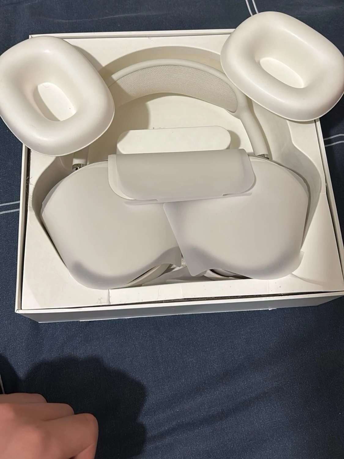 Apple AirPods Max vita hörlurar