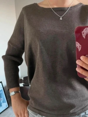 Trekvarts ärmad tröja - Brun, trekvartsärmad tröja, skönt material ❣️