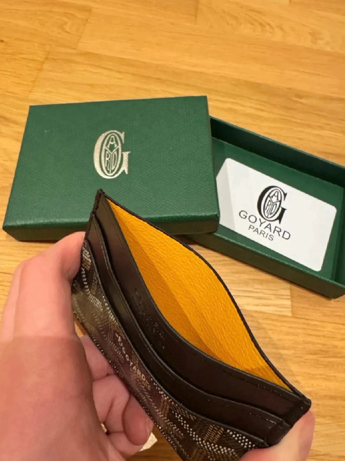 Svart kort hållare  - 2