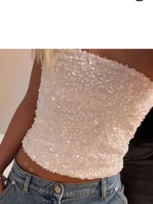 Paljett topp  - Endast använd en gång, inga defekter alls 🤍 