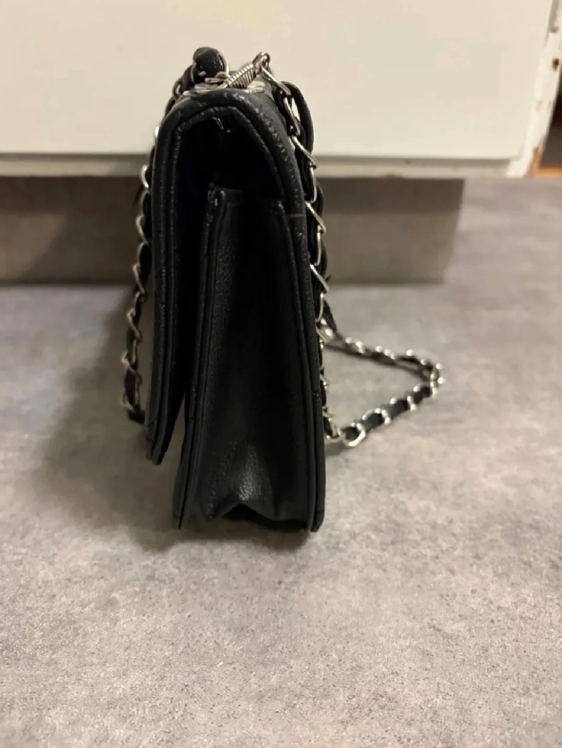 Svårt väska med silverdetaljer  - 3