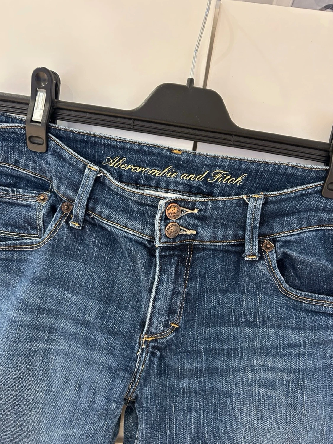 Abercrombie & fitch lågmidjade jeans  - 2