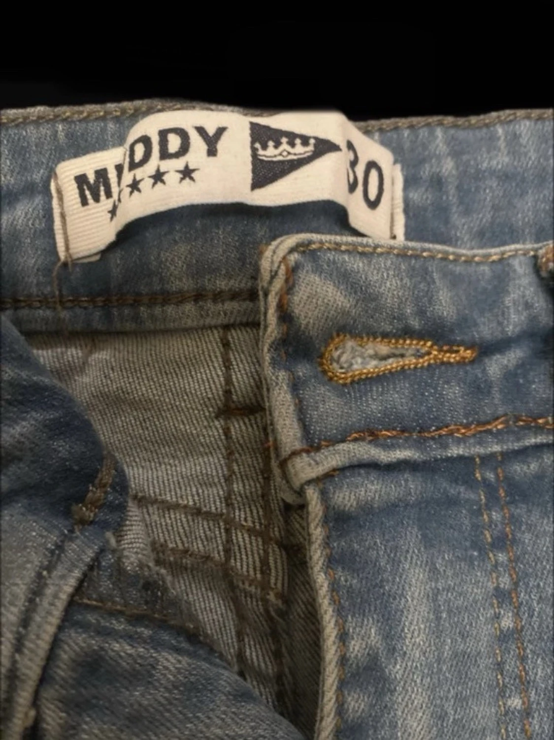 Blå utsvängda high waist jeans från Muddy storlek- 30 🧵 - 2