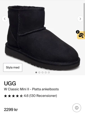 Svarta UGG Classic Mini II boots - svarta ugg i storlek 37. nypris 2299kr. skriv privat för egna bilder