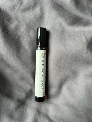 Curiosa Vanilla Orchid parfymolja - Curiosa Vanilla Orchid parfymolja. Endast testad.