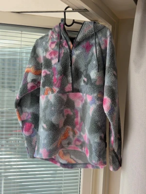 Everest  - Storlek M . Fint skick 