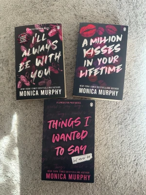 Lancaster Prep-serien av Monica Murphy - Lancaster Prep-serien av Monica Murphy: I'll Always Be With You, A Million Kisses In Your Lifetime och Things I Wanted To Say. Få annoterade citat (se bild) 🌺