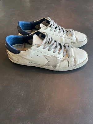 Golden Goose  - Riktigt snygga nu till våren! Skorna är fixade hos skomakare! Hör av er vid frågor🔥