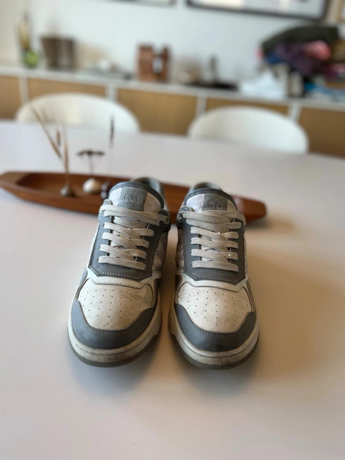 Dior gråvita sneakers med monogram - 2