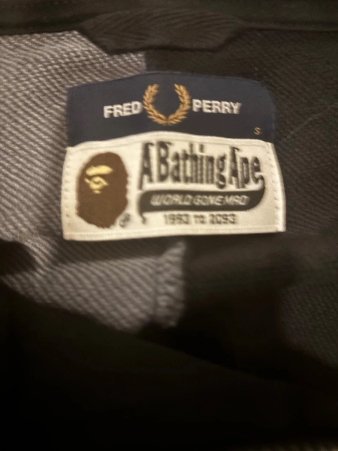 Svart och camo hoodie Fred Perry x BAPE - 2