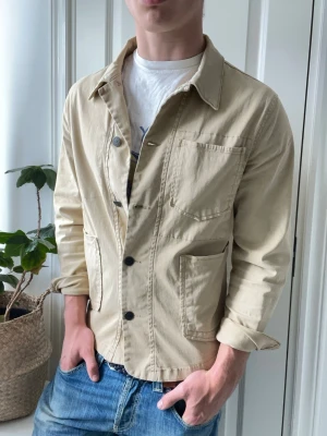 Selected home overshirt  - Selected home overshirt, Inga defekter! Modellen i bilderna är 180 cm 75 kg och bär Storlek S , Kom med frågor! 🌟 (Kan gå ned i pris vid köp av paket 😉) 