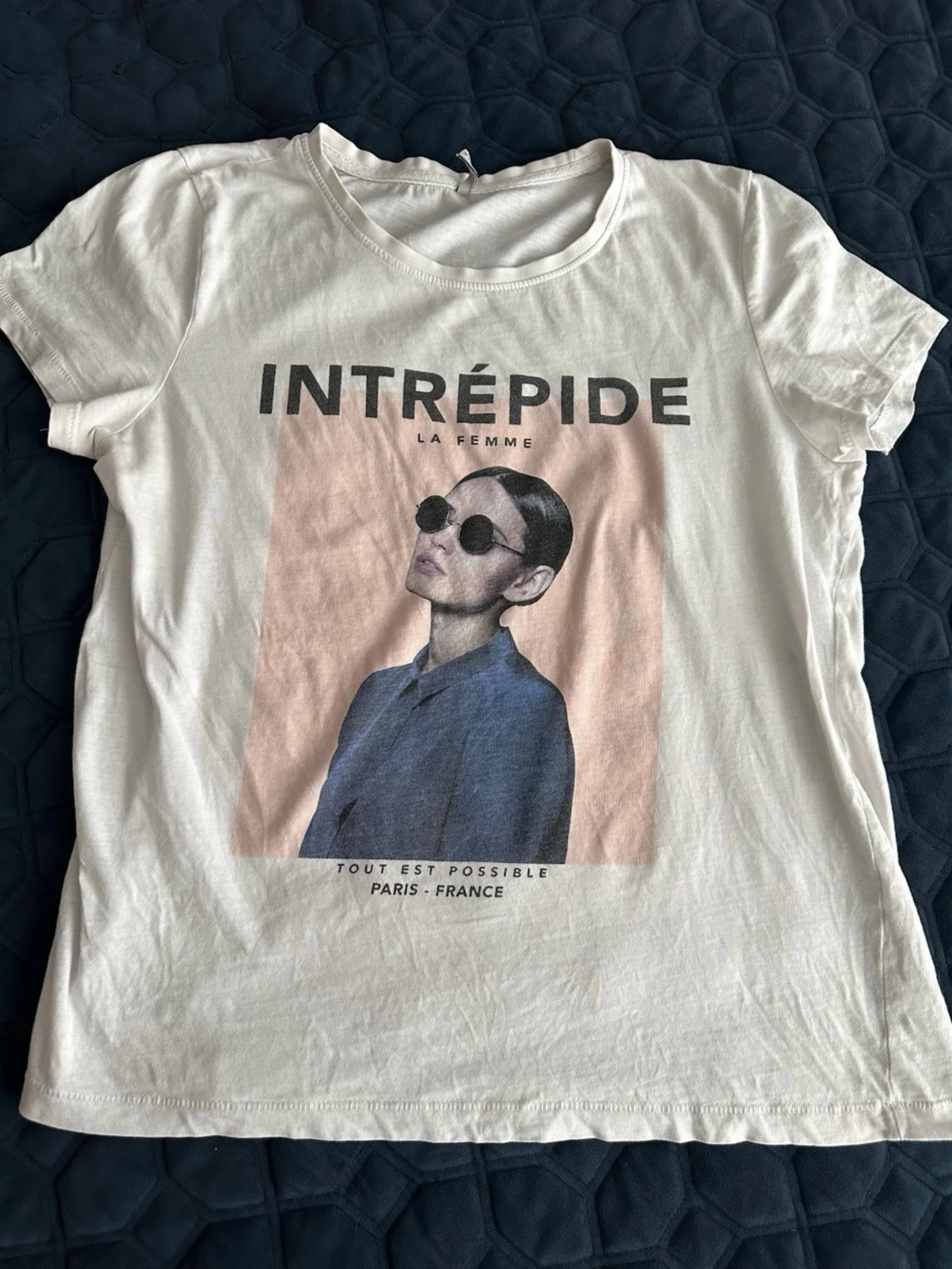 Vit t-shirt med tryck från ONLY