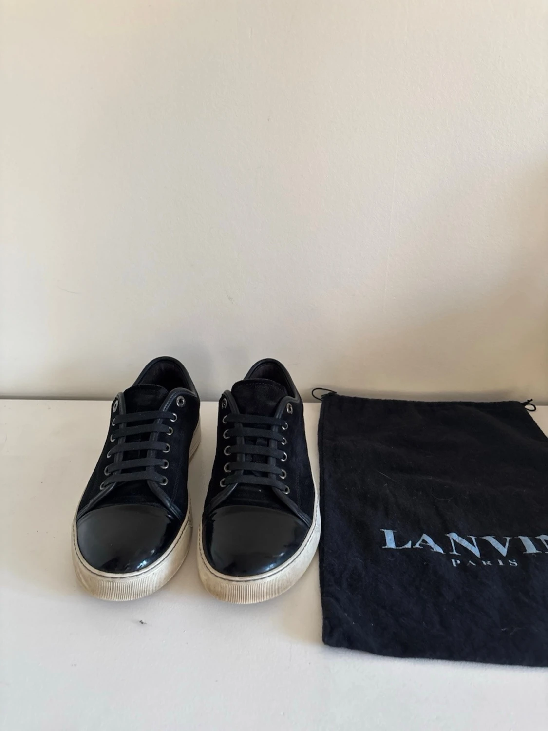 Svarta lanvins Cap Toes - 1