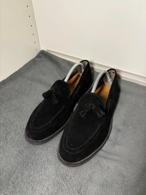 Loafers Herr - Loafers från märket Zign. Storlek 43 i mycket bra skick. Fraktas samma dag!