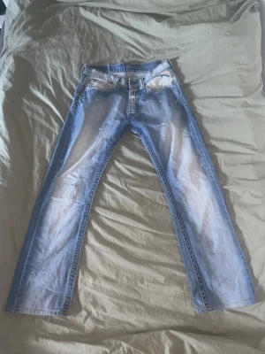 Replay Jeans Archive Fade - Skick: 9/10, inga defekter och sköna | Har en väldigt fin fade och passar straight och lite bootcut | W29, L30 | Pris kan diskuteras!