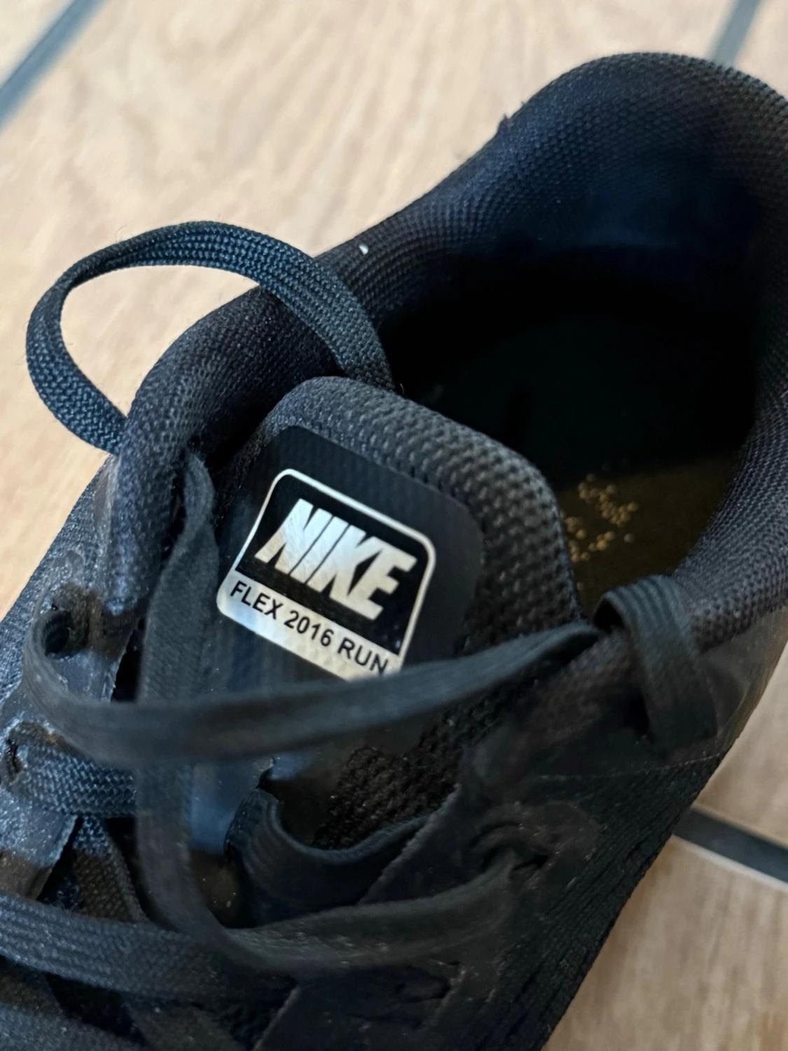 Svarta Nike flex run sneakers  - 5