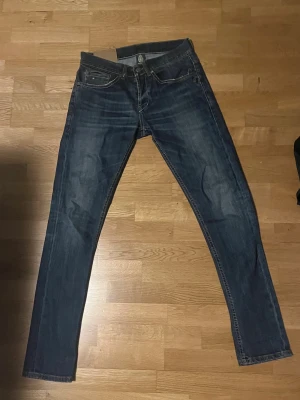 Dondups Jeans - storlek 31 george 