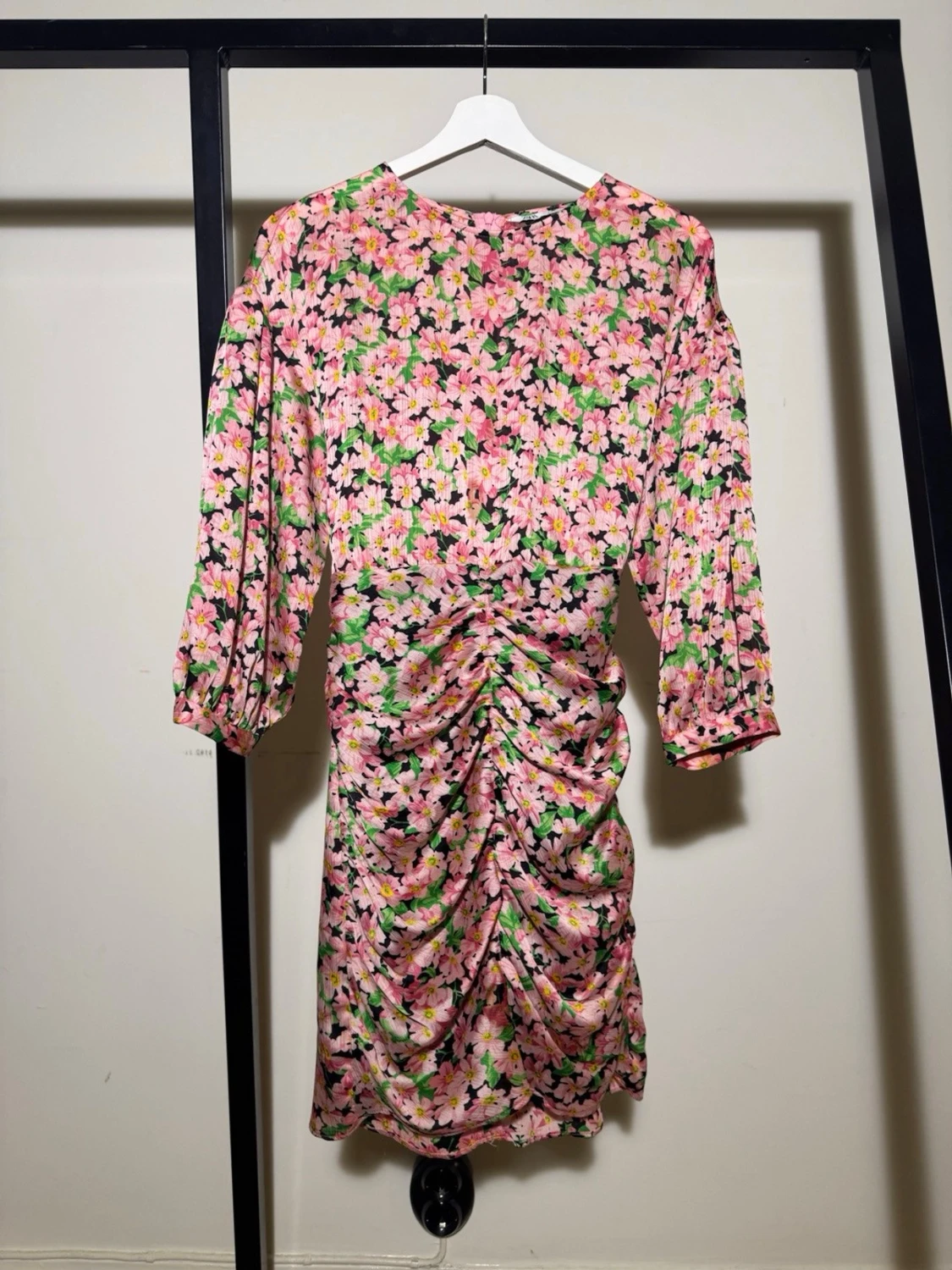 Blommig kortklänning från Zara - 6