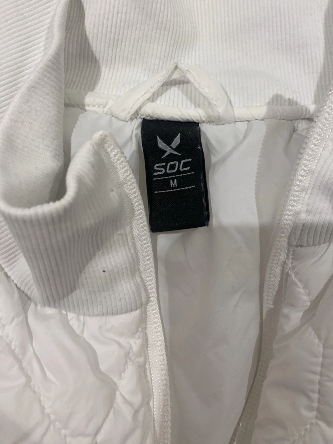 Vit quiltad jacka från SOC - 1