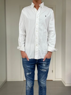 Polo Ralph Lauren Skjorta  - Säljer nu denna Polo Ralph Lauren Skjorta, skriv för fler bilder/frågor🙌🏼