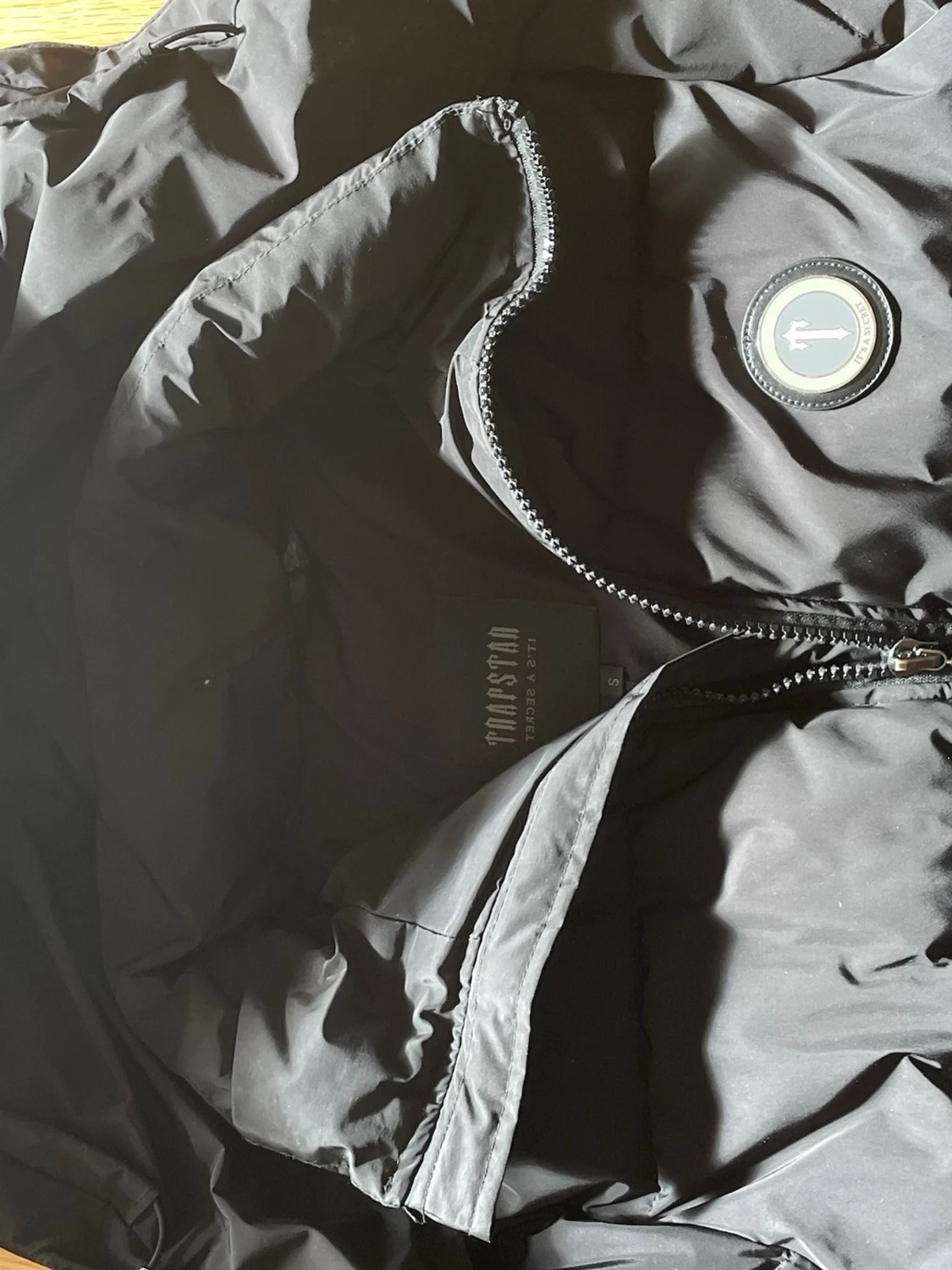 Svart trapstar pufferjacka  - 5
