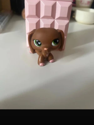 Lps valentine dachshund - Sällsynt som går för väldigt mycket i väldigt bra skick. Priset går att pruta