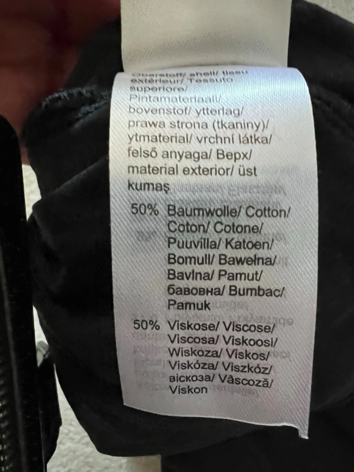 Svart klänning med spets från bpc storlek 44/46 - 2