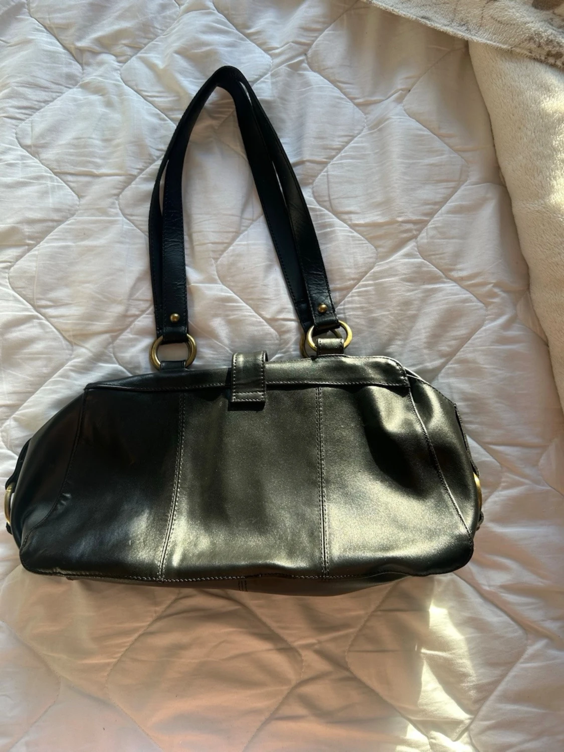 Svart handväska med fickor - 4