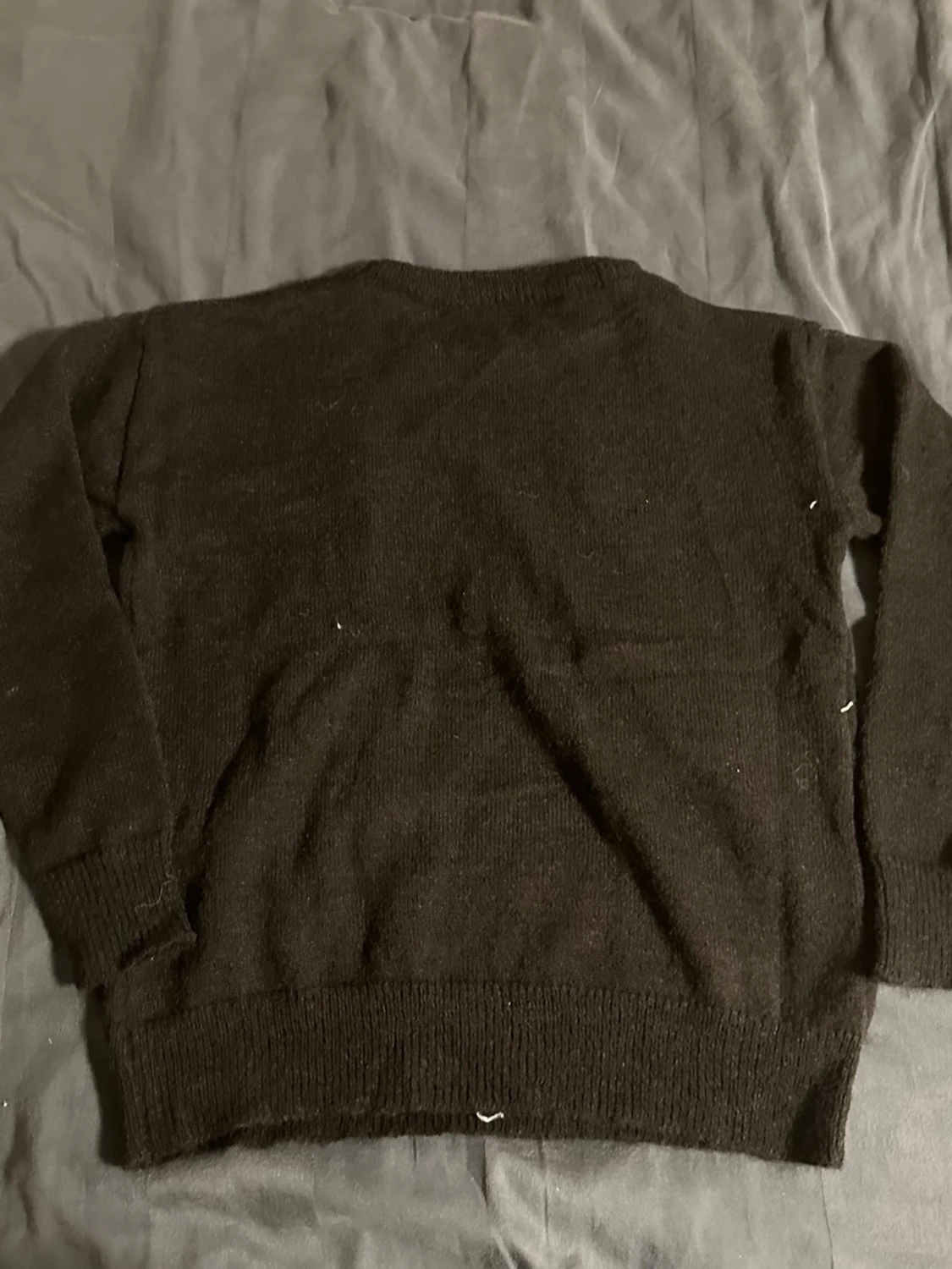 Svart stickad tröja med stjärntryck - 3