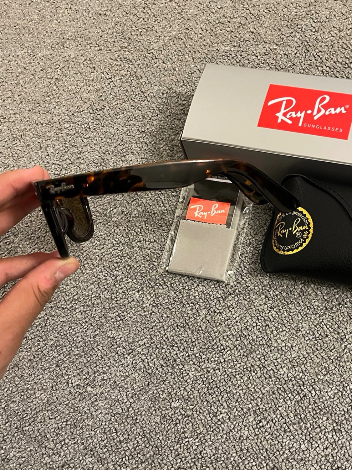 Ray-Ban Wayfarer brunmelerade solglasögon - 2