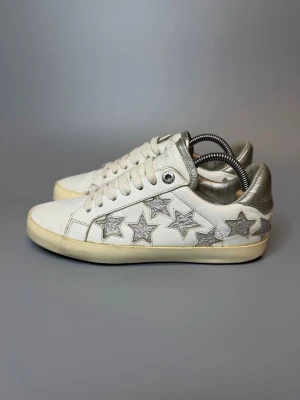 Zadig & Voltaire Skor - ‼️VI TAR EJ BYTEN‼️ Zadig & Voltaire sneakers | Skick: 8/10 | Storlek EU 37 | Tillkommer enbart skorna vid köp! | Fraktar inom 24H efter köp på köparens bekostnad 📦💨 | Hör av dig vid minsta fråga eller fundering 💭 